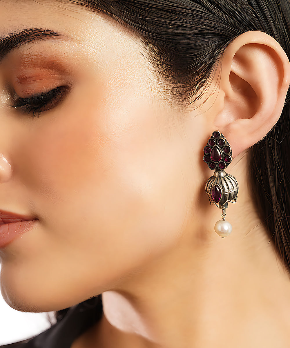 Ruhan_Handcrafted_Pure_Silver_Earrings_WeaverStory_02