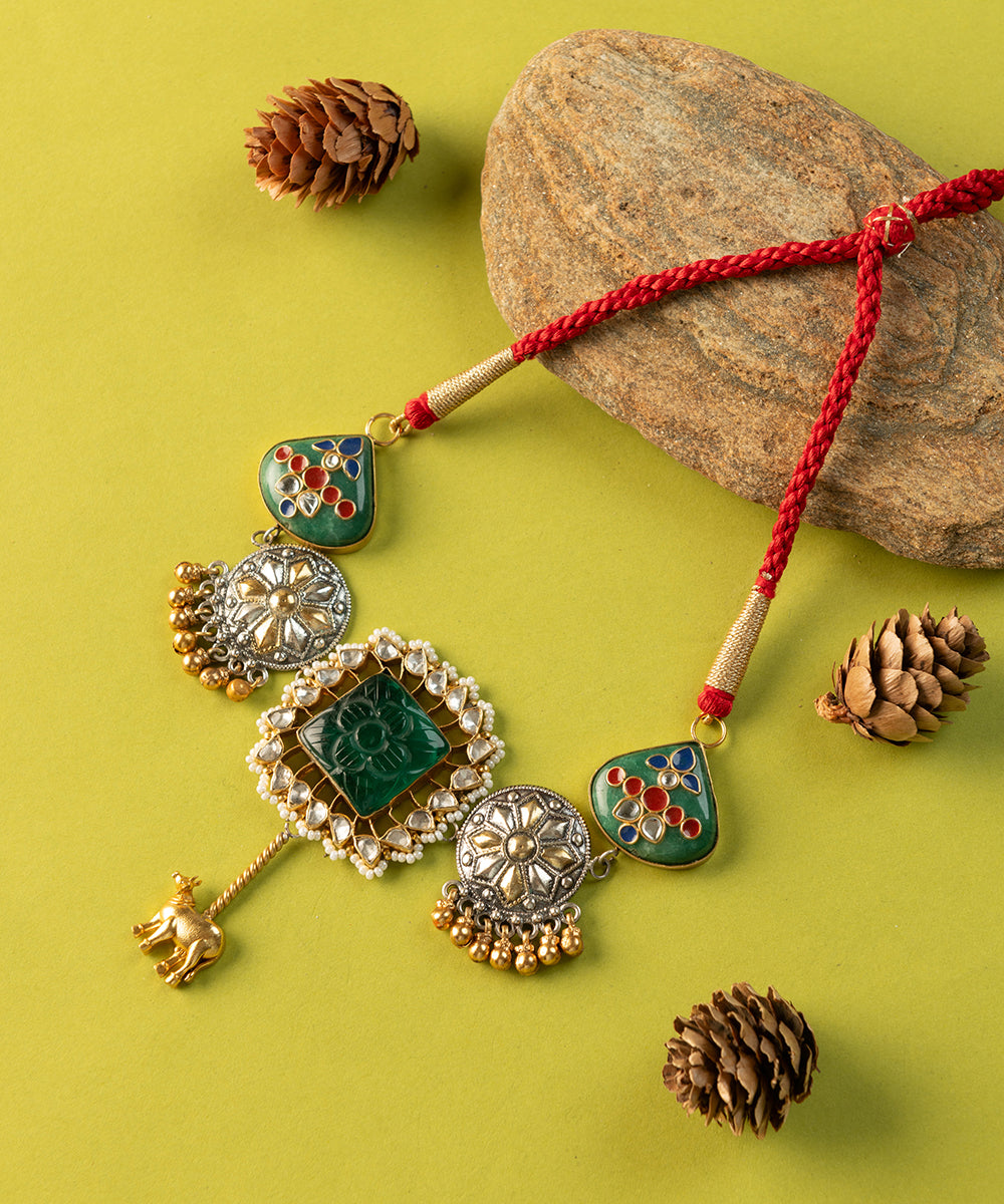 Sachet_Handcrafted_Oxidised_Pure_Silver_Kundan_Necklace_With_Onyx_And_Pearls_WeaverStory_01