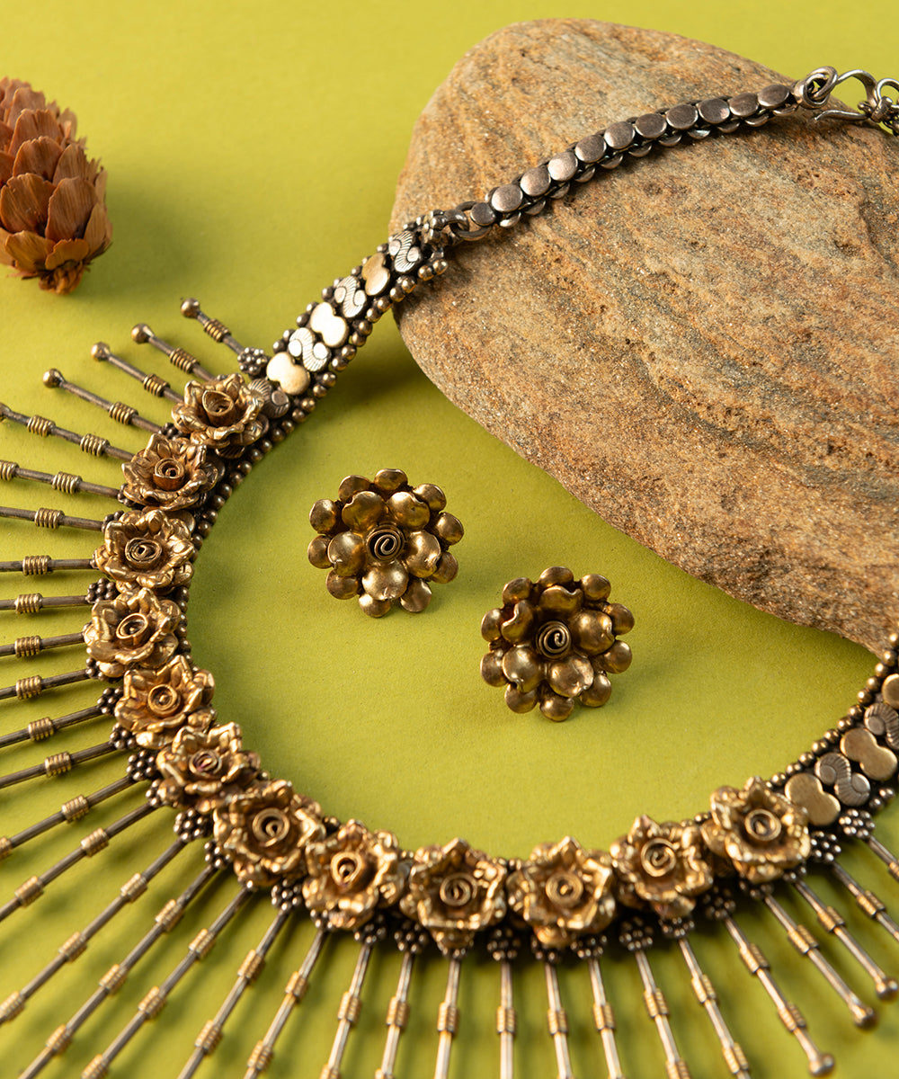 Tarangi_Handcrafted_Oxidised_Pure_Silver_Necklace_Set_WeaverStory_02