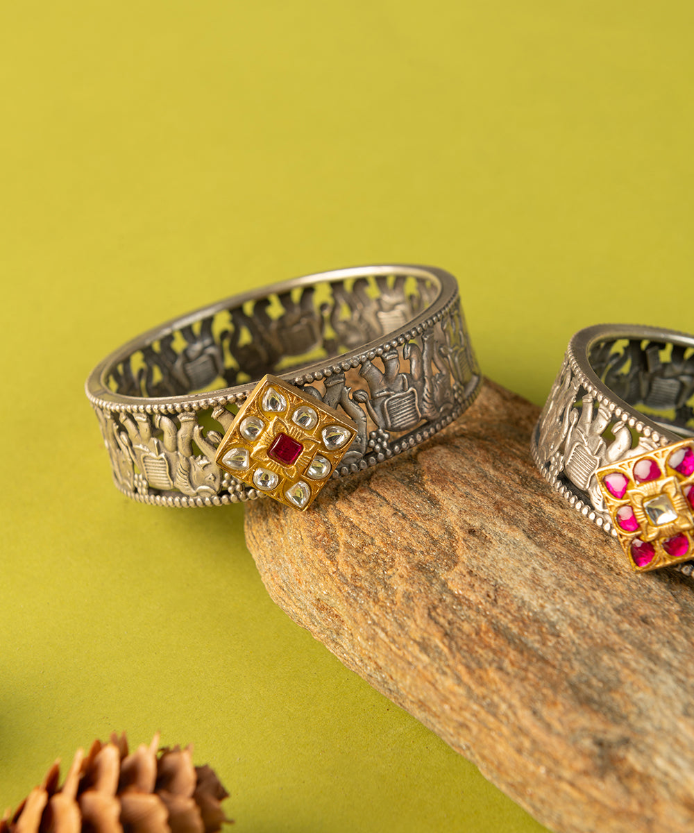 Sarba_Handcrafted_Oxidised_Pure_Silver_Navratna_Bangles_With_Pearls_WeaverStory_02