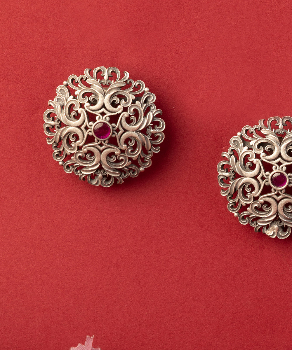 Aliveni_Handcrafted_Oxidised_Pure_Silver_Earrings_With_Kempstones_WeaverStory_02