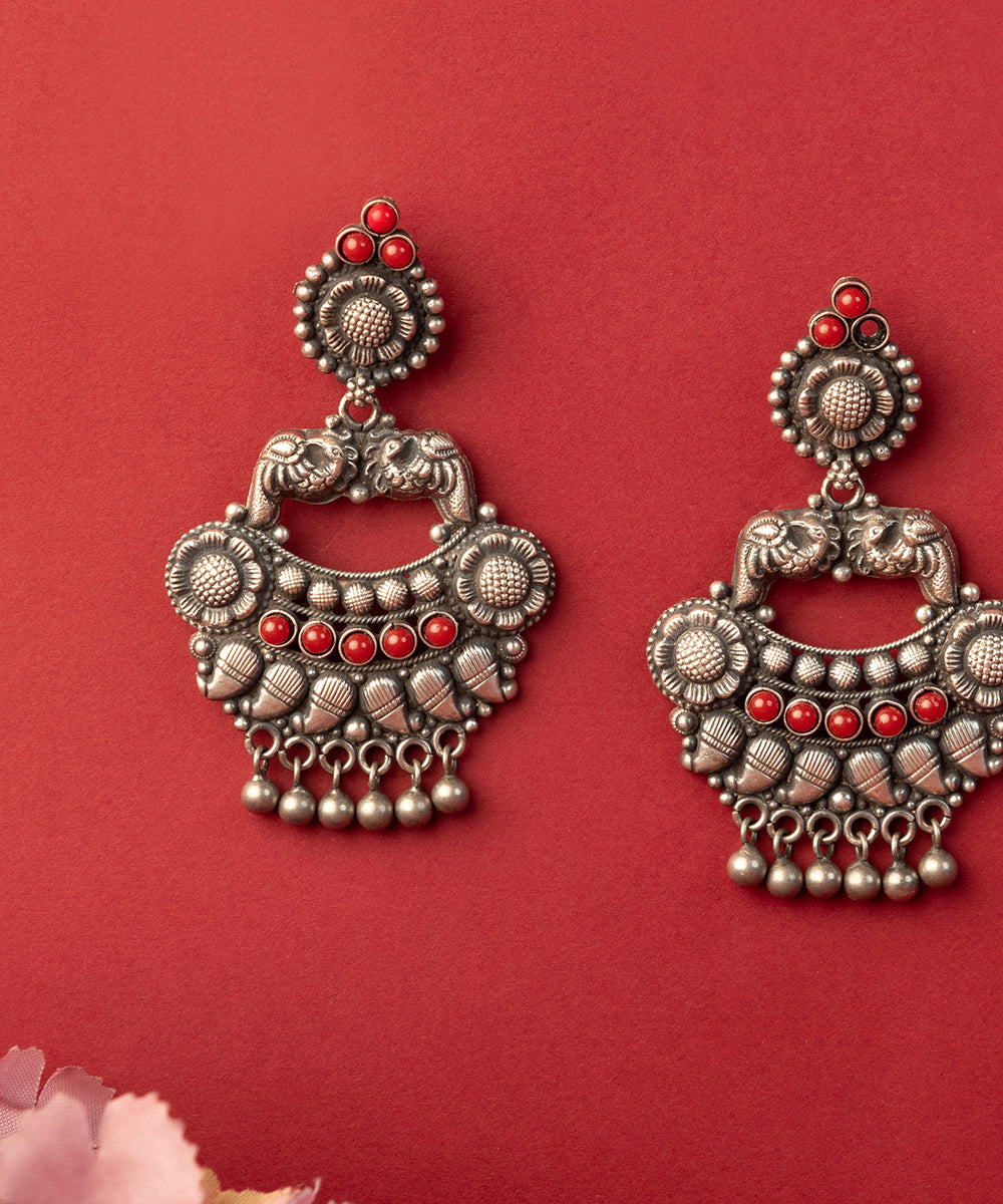 Preethesh_Handcrafted_Oxidised_Pure_Silver_Earrings_With_Kempstones_WeaverStory_02