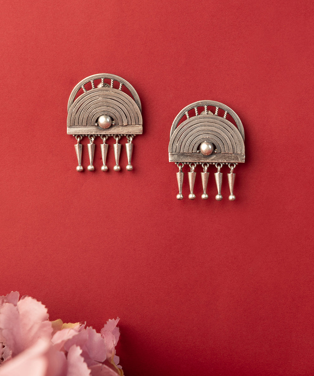 Trijoya_Handcrafted_Oxidised_Pure_Silver_Earrings_WeaverStory_01