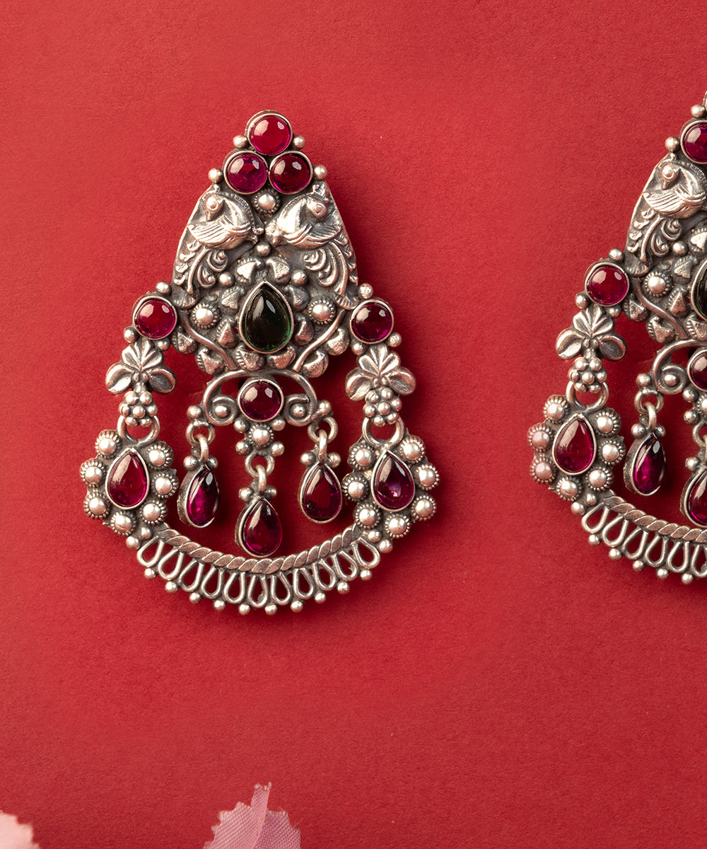 Samudra_Handcrafted_Oxidised_Pure_Silver_Earrings_With_Kempstones_WeaverStory_02