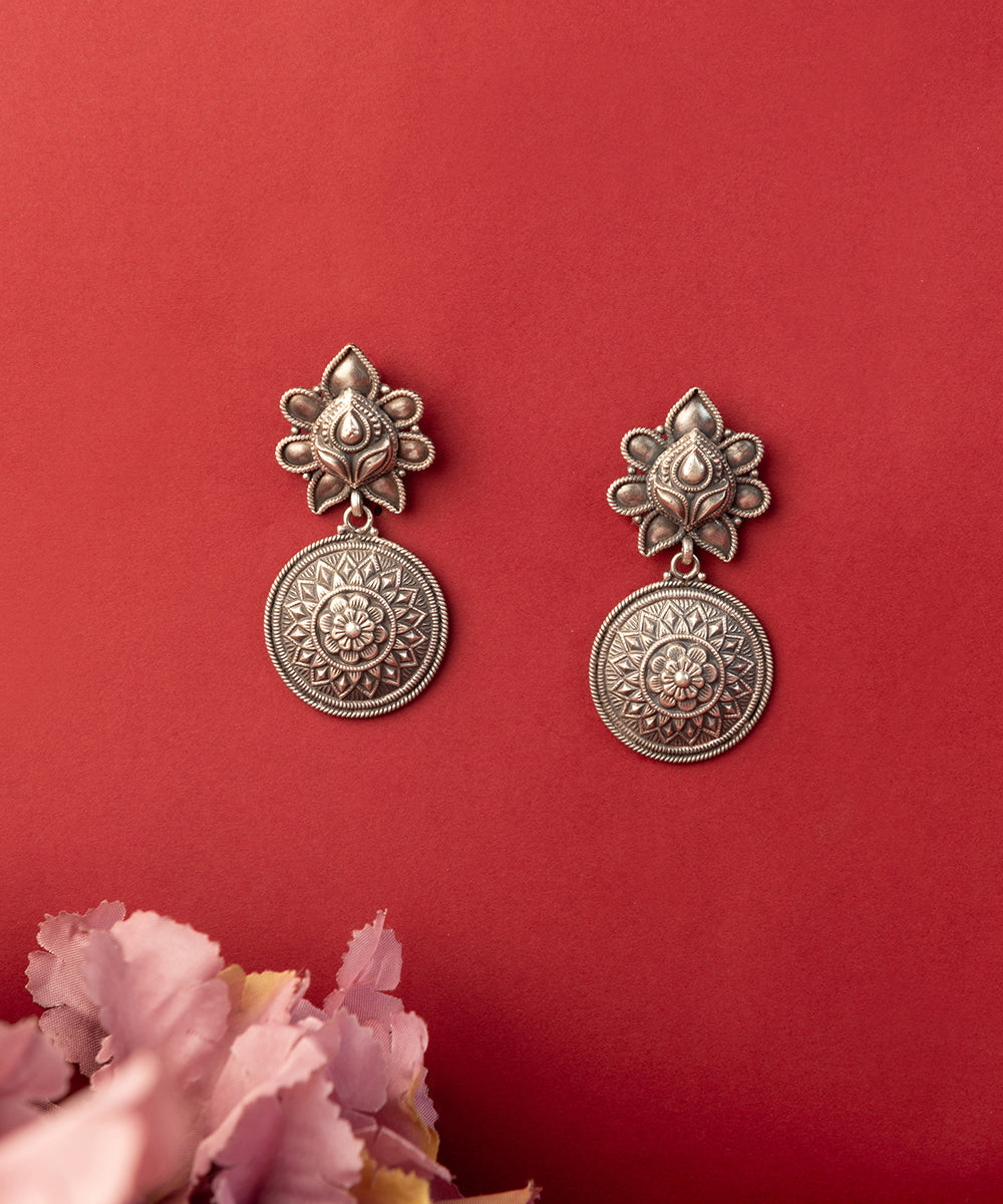 Aasthika_Handcrafted_Oxidised_Pure_Silver_Earrings_WeaverStory_01