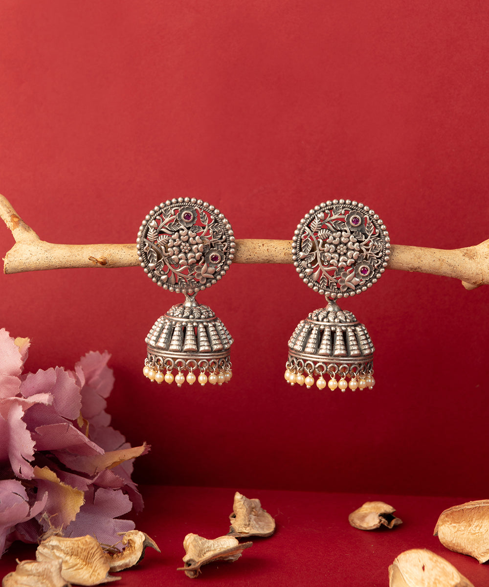 Labani_Handcrafted_Oxidised_Pure_Silver_Earrings_With_Pearls_WeaverStory_01