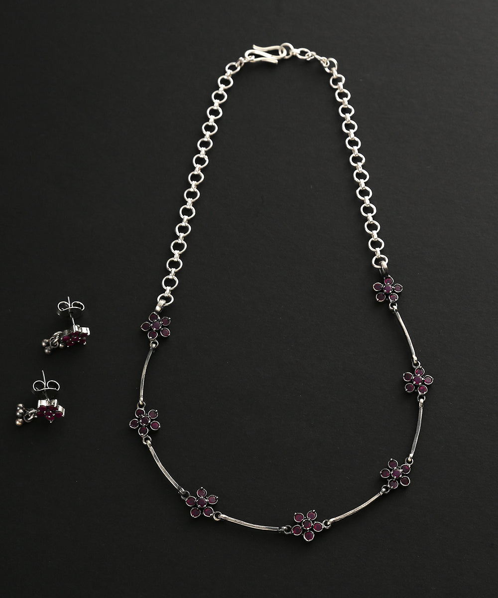 Fareen_Handcrafted_Oxidised_Pure_Silver_Necklace_Set_WeaverStory_02
