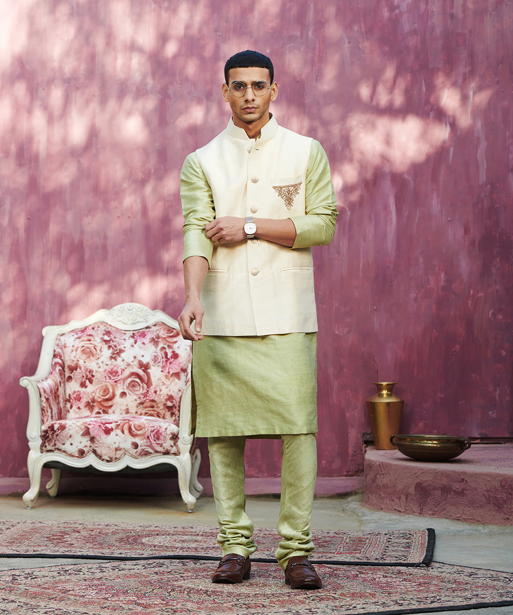 Offwhite Handcrafted Raw Silk Stitched Nehru Jacket With Dabka Hand Emboidery