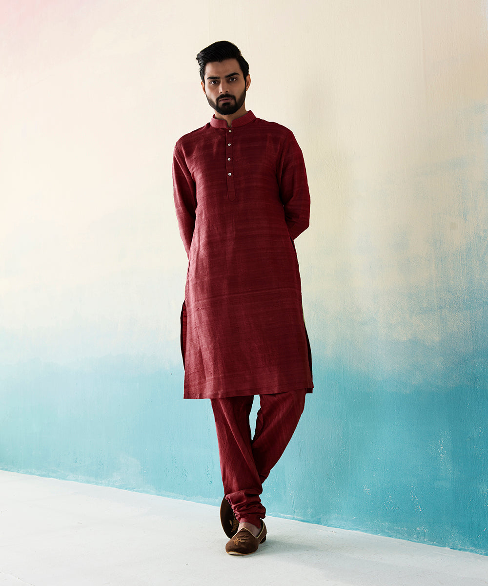 Maroon_Raw_Silk_Kurta_Churidar_set_WeaverStory_02