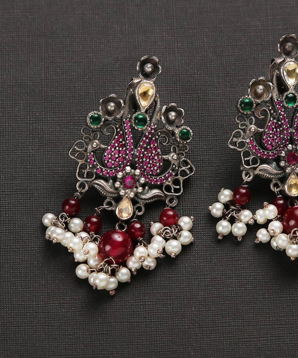 Pure_Silver_Choker_With_Ruby_Setted_Peacock_Motif_WeaverStory_03