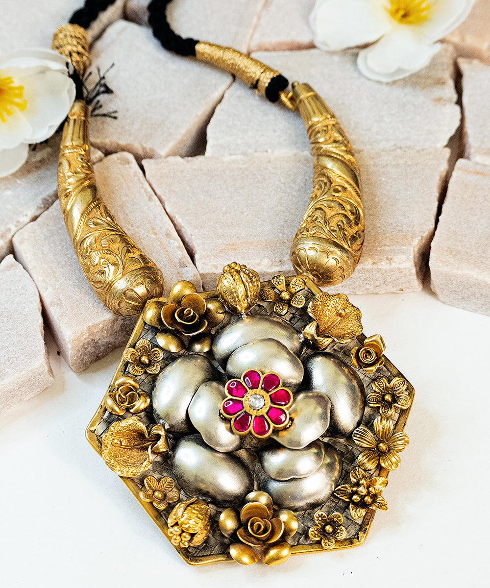 Noushin_Handcrafted_Oxidised_Pure_Silver_Necklace_With_Kundan_WeaverStory_02