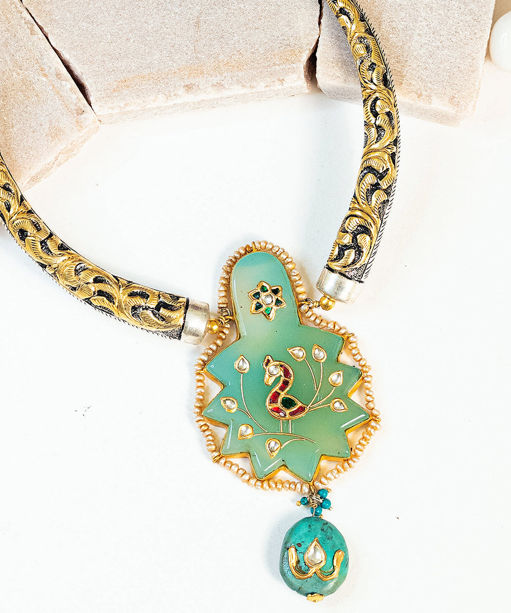 Aneeza_Handcrafted_Oxidised_Pure_Silver_Necklace_With_Kundan_WeaverStory_02