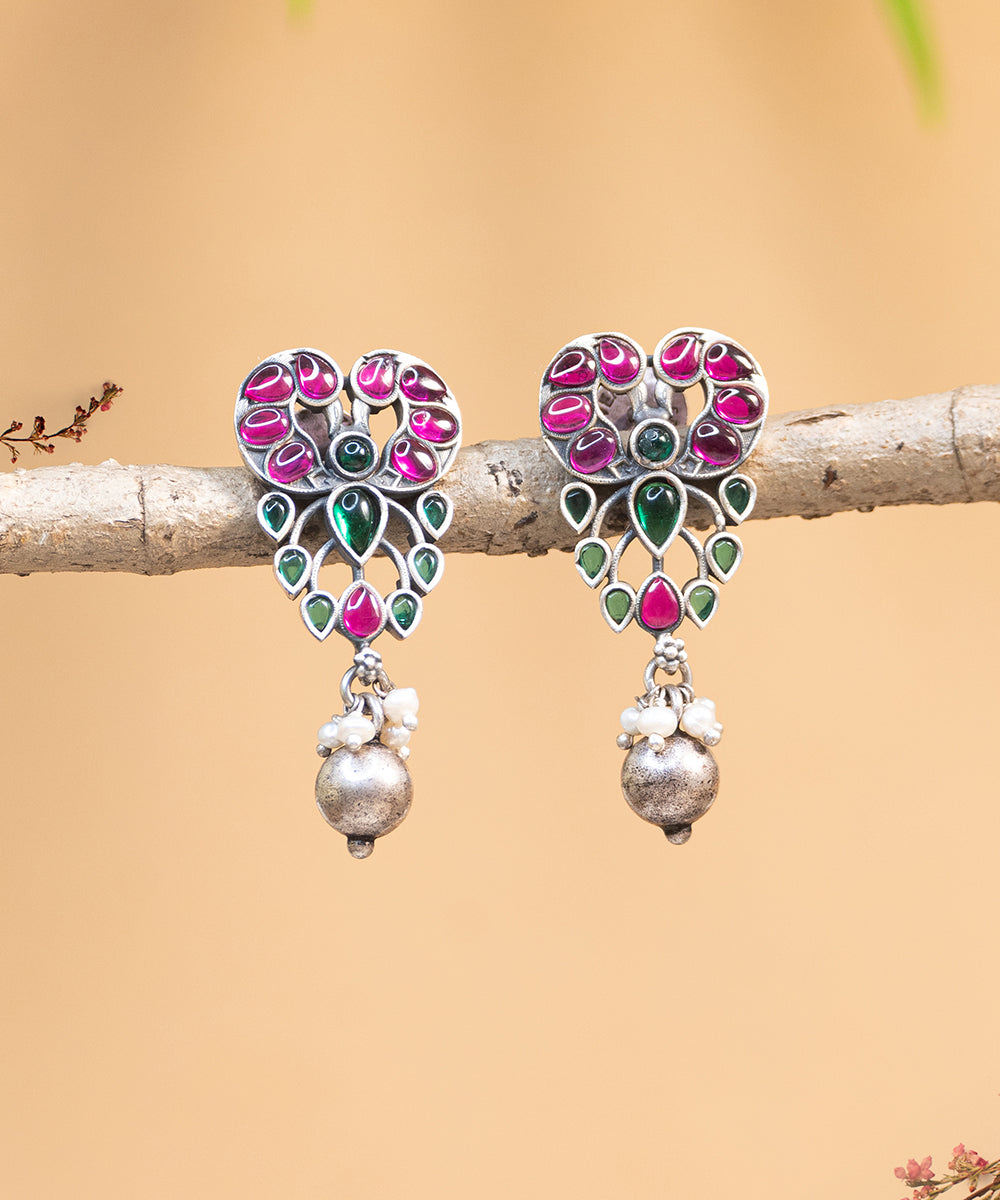 Ramina_Handcrafted_Oxidised_Pure_Silver_Earrings_With_Pearls_WeaverStory_02