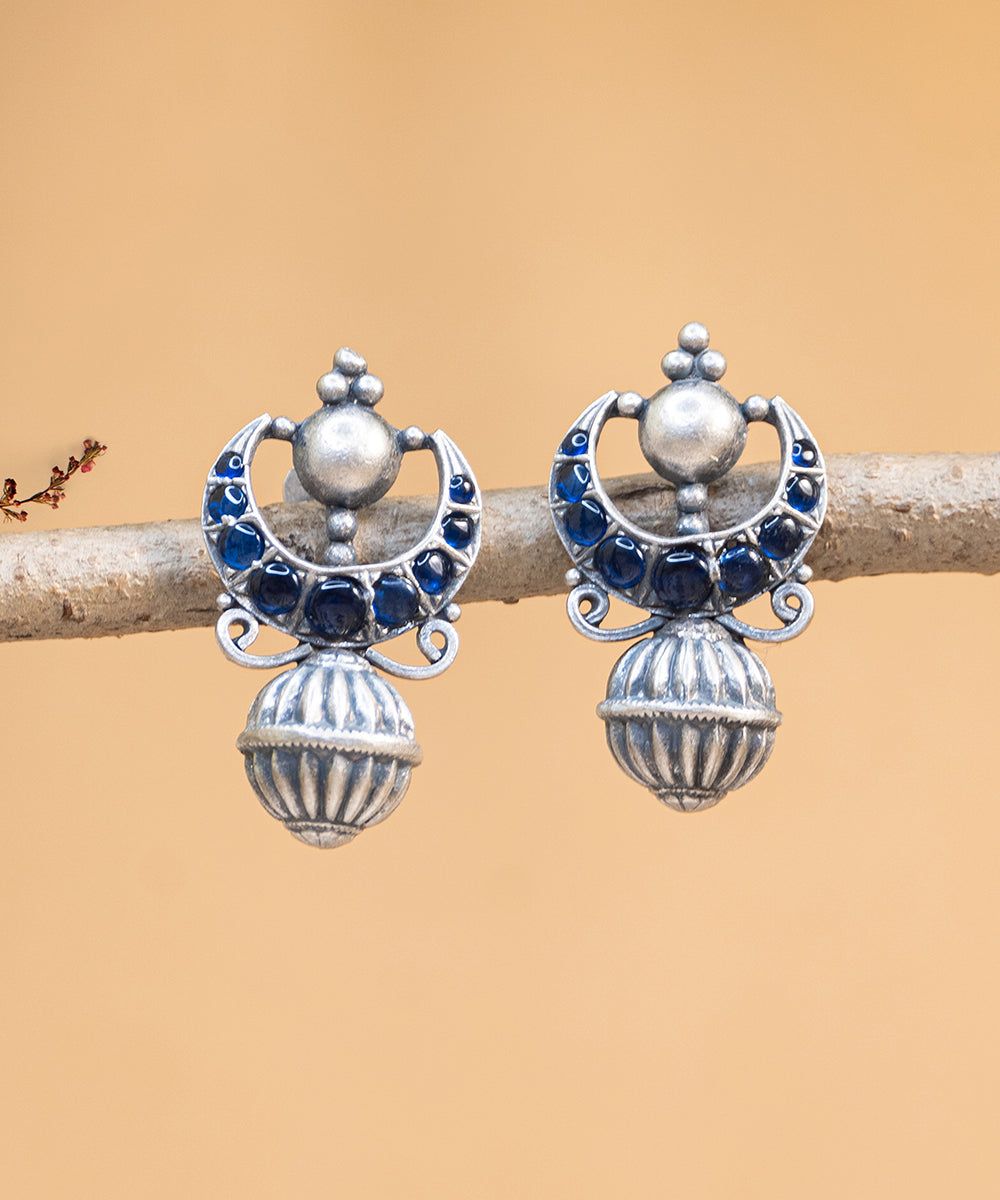 Mufilha_Handcrafted_Oxidised_Pure_Silver_Earrings_With_Kempstones_WeaverStory_01