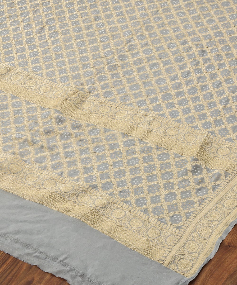 Grey_Georgette_Cutwork_Handloom_Banarasi_Bandhej_Dupatta_with_Golden_Zari_Jaal_WeaverStory_03