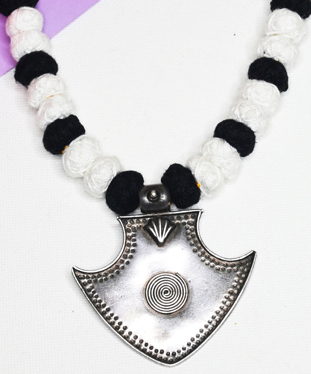 Saira_Handcrafted_Oxidised_Pure_Silver_Necklace_WeaverStory_02