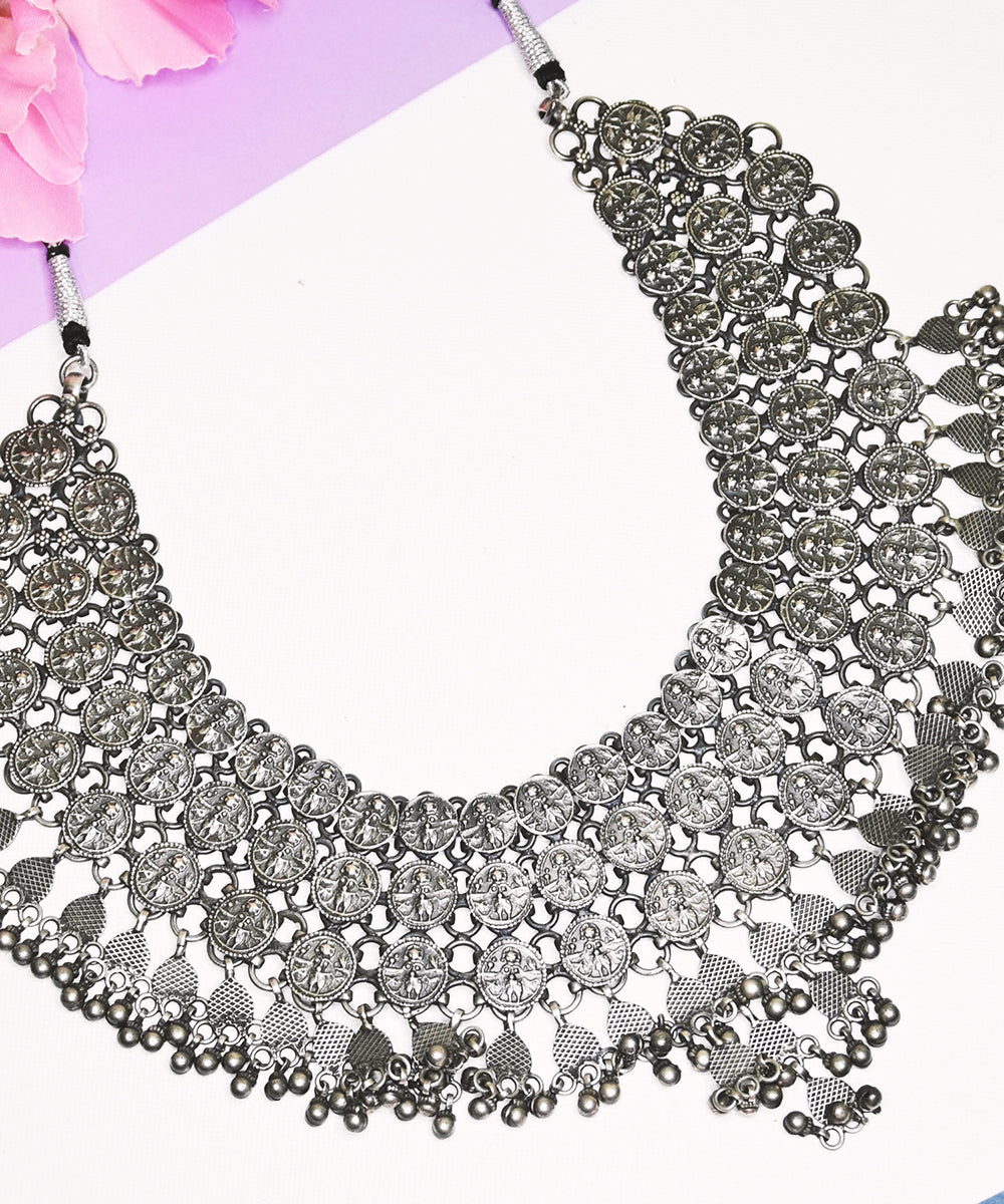 Ghazala_Handcrafted_Oxidised_Pure_Silver_Necklace_WeaverStory_02