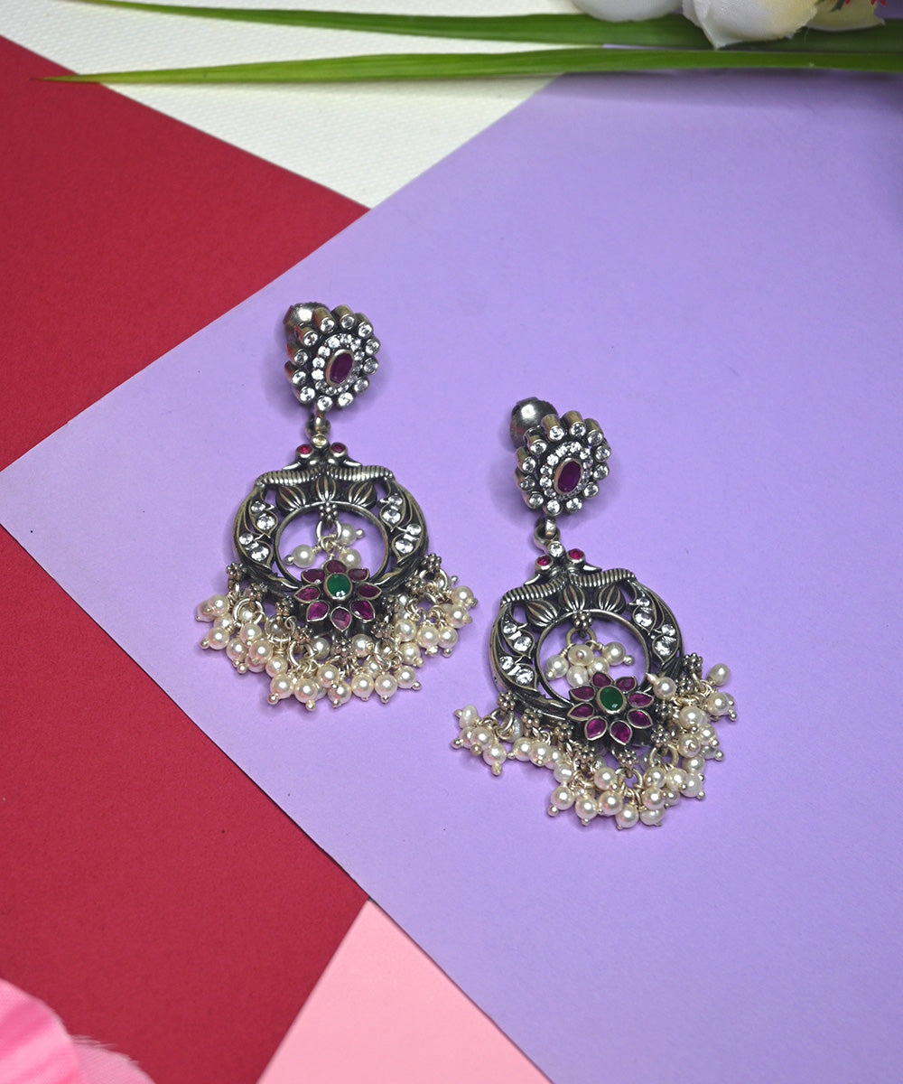 Saira_Handcrafted_Oxidised_Pure_Silver_Earrings_With_Green_Ruby_And_Pearls_WeaverStory_01