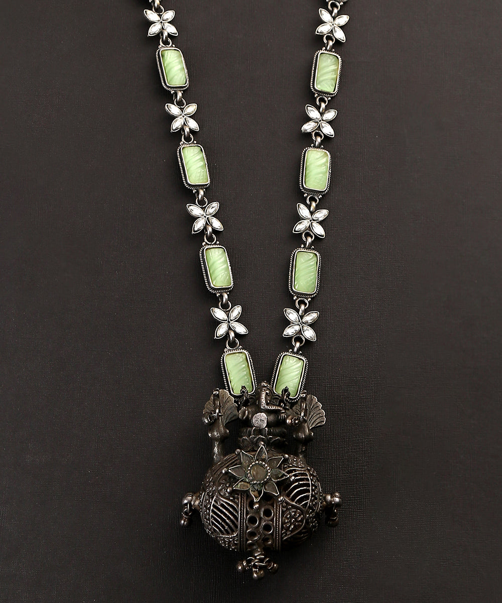 Layyinah_Handcrafted_Dual_Tone_Oxidised_Pure_Silver_Tribal_Necklace_WeaverStory_03