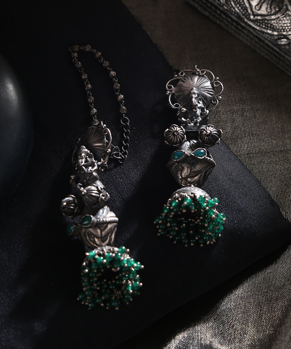 Zarifah_Handcrafted_Red_Dual_Tone_Tribal_Oxidised_Pure_Silver_Earrings_WeaverStory_01