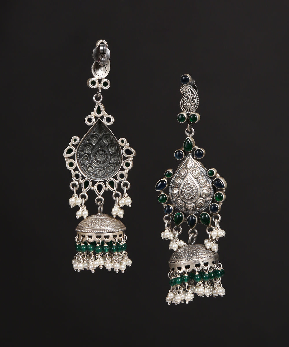 Daloua_Handcrafted_Red_Dual_Tone_Tribal_Oxidised_Pure_Silver_Earrings_WeaverStory_03