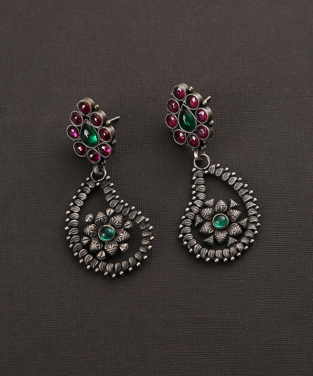 Anaya_Handcrafted_Big_Temple_Oxidised_Pure_Silver_Earrings_WeaverStory_02