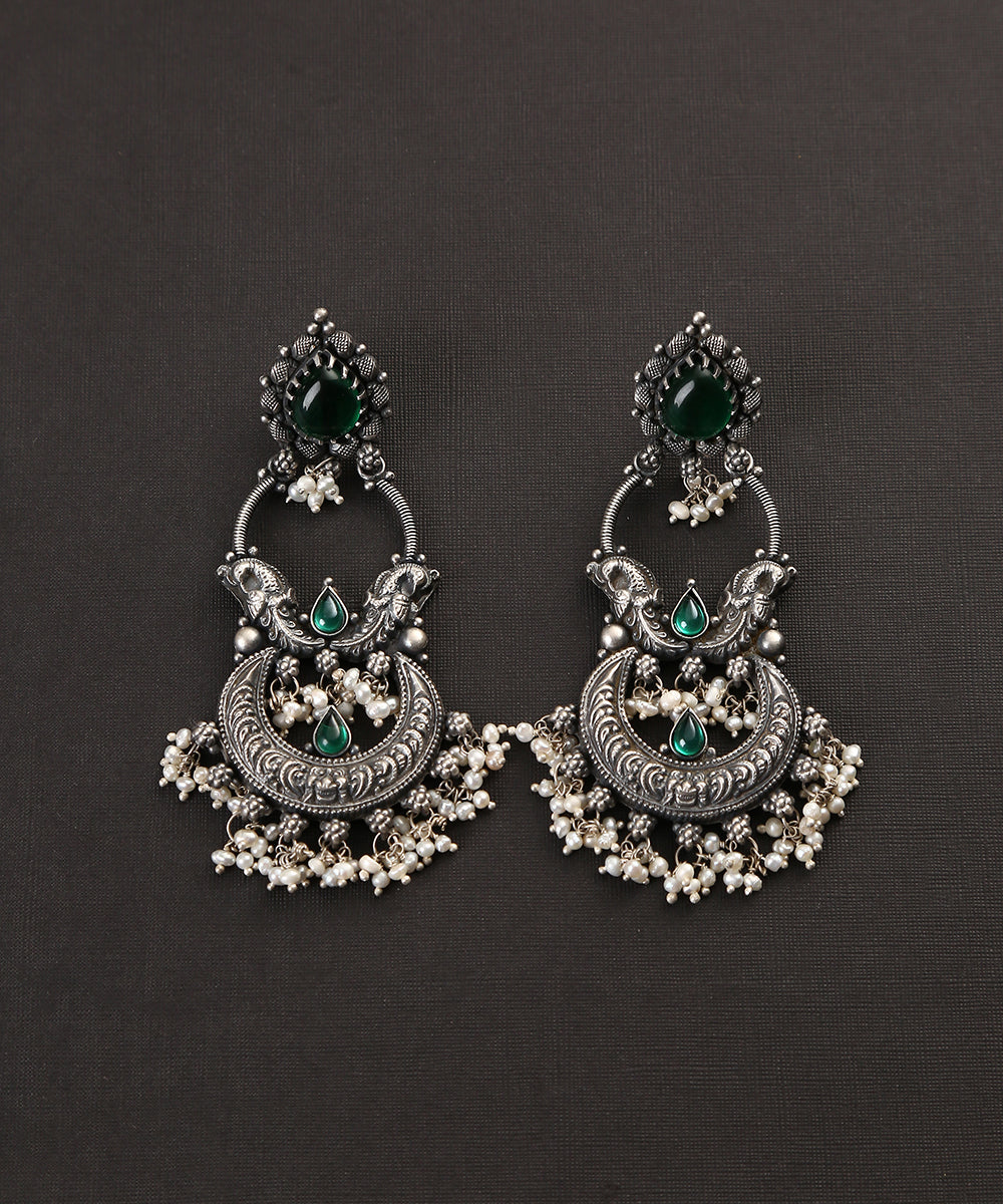 Saba_Red_Oxidised_Pure_Silver_Earrings_With_Kundan_WeaverStory_02