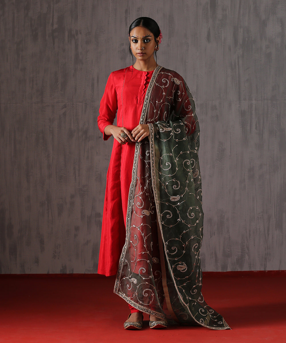Handloom_Green_Organza_Dupatta_with_Zardozi_Work_WeaverStory_02