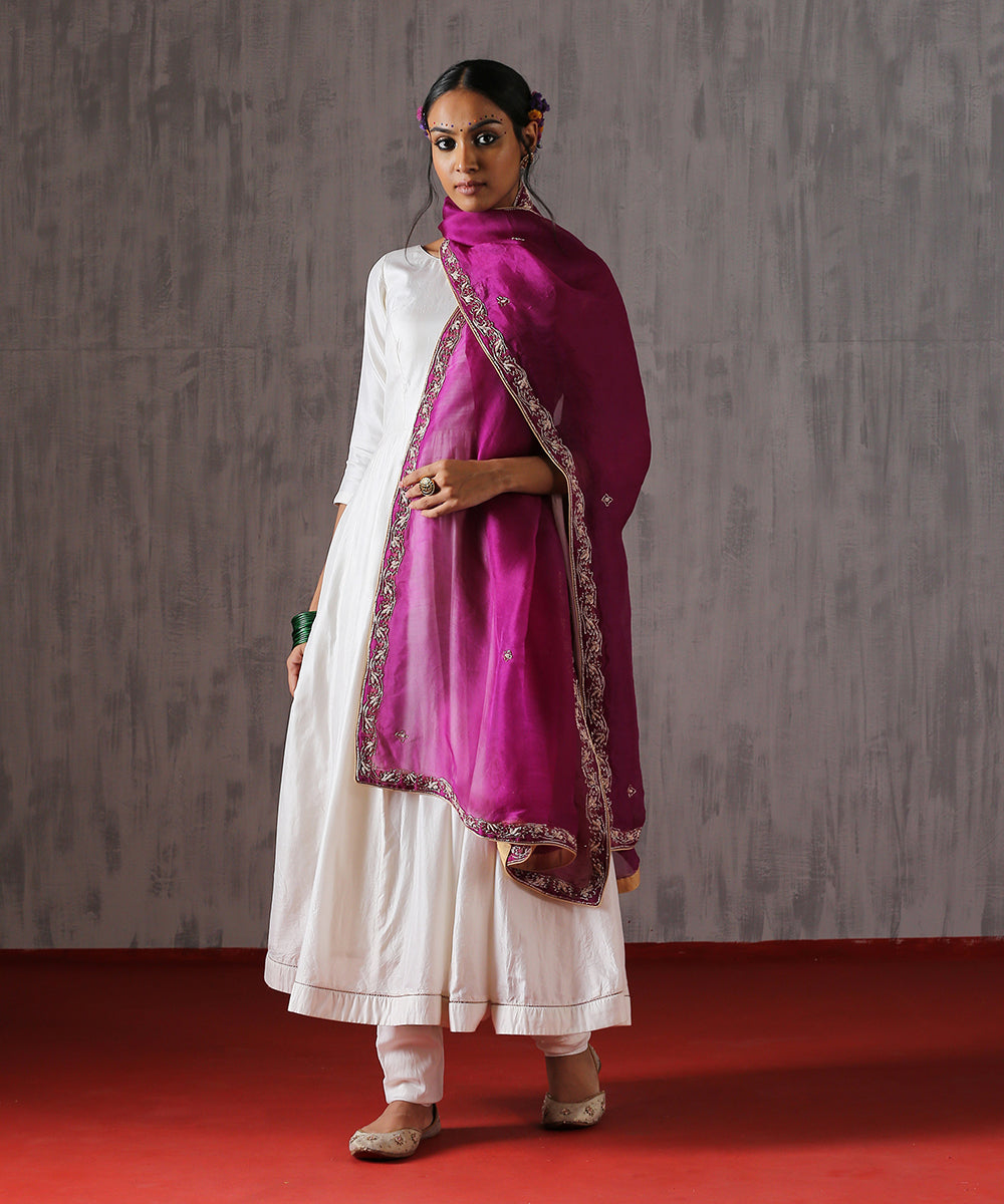 Purple_Zardozi_Dupatta_with_Leaf_Border_WeaverStory_02