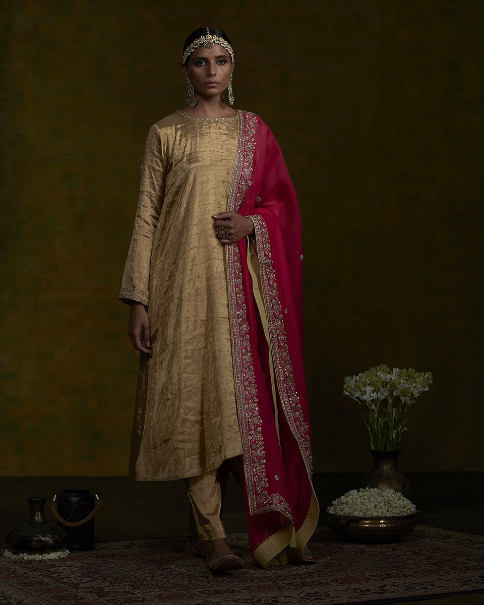 Gold_Chanderi_Silk_Tissue_Suit_with_Zardozi_Embroidery_and_Oraganza_Hand_Embroidered_Dupatta_WeaverStory_02