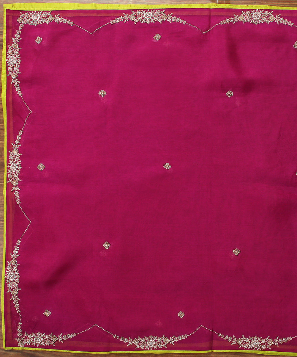 Magenta_Handloom_Dupatta_with_Intricate_Hand_Embroidered_Scalloped_Design_Zardozi_WeaverStory_02