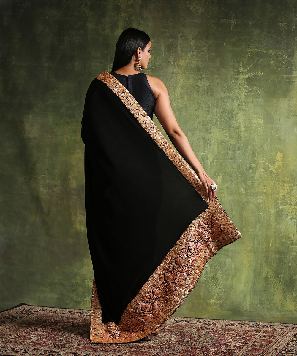Black_Crepe_Handloom_Saree_With_Kashmiri_Tilla_Embroidery_Work_WeaverStory_03
