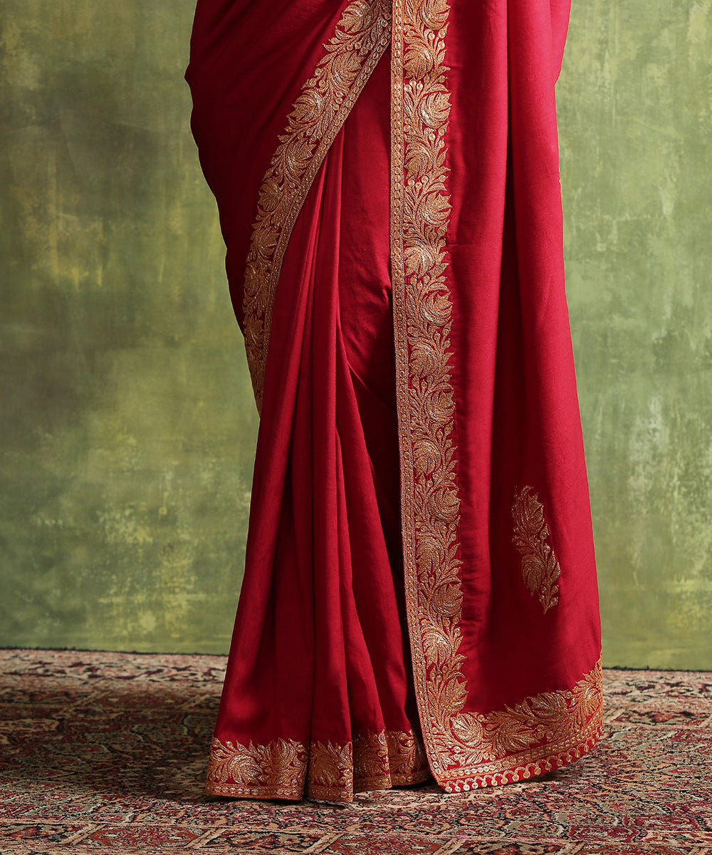 Maroon_Moonga_Handloom_Silk_Saree_With_Kashmiri_Tilla_Embroidery_WeaverStory_04
