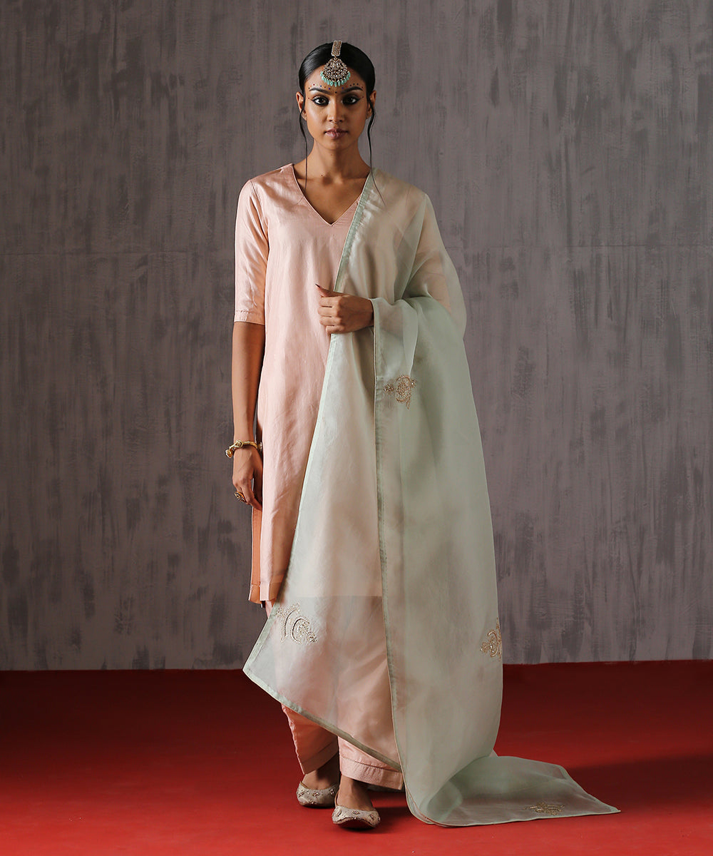 Ice_Blue_Organza_Dupatta_With_Big_Hand_Embroidered_Boota_WeaverStory_01