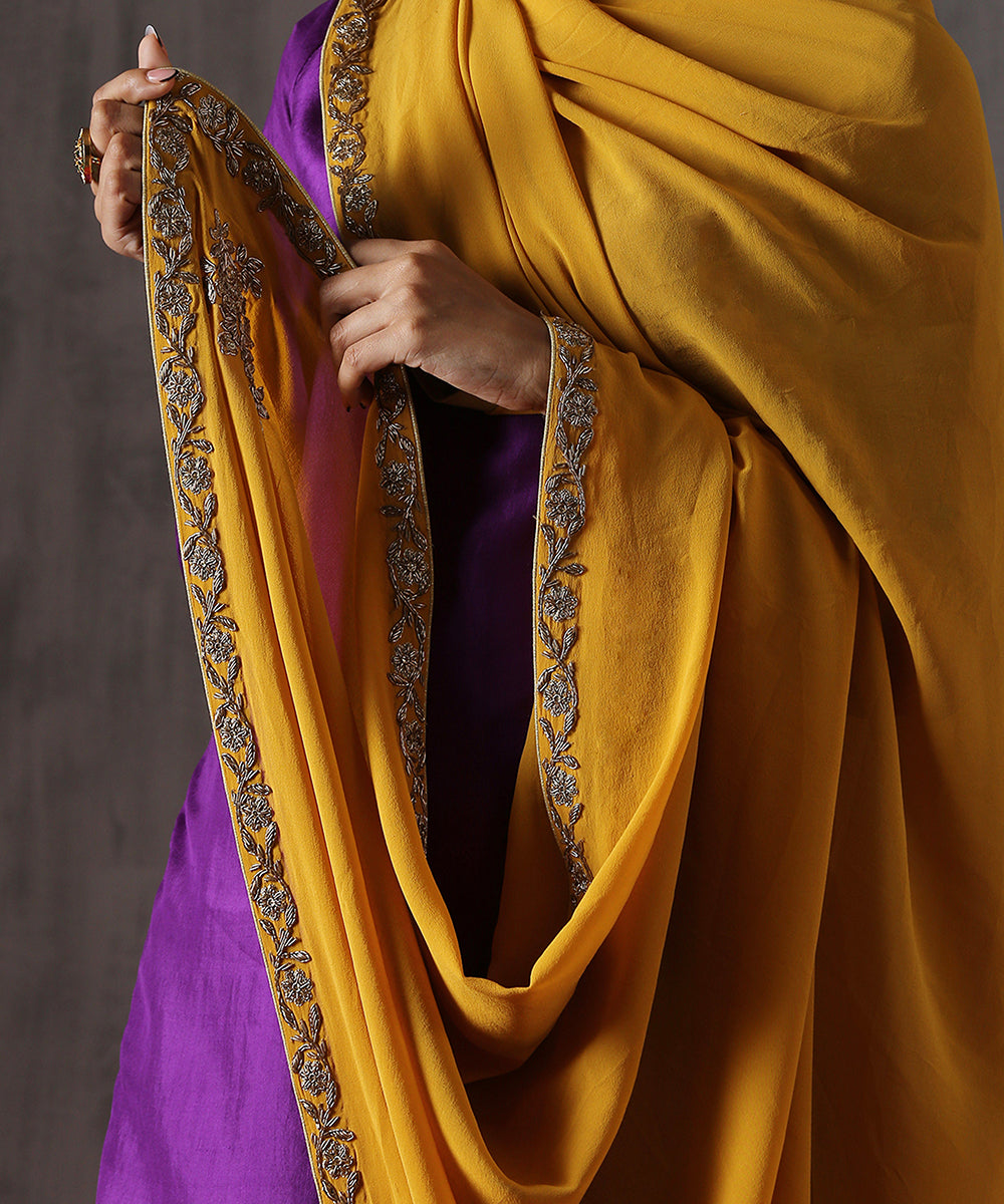 Mustard_Hand_Embroidered_Georgette_Dupatta_With_Firoza_Bel_WeaverStory_03