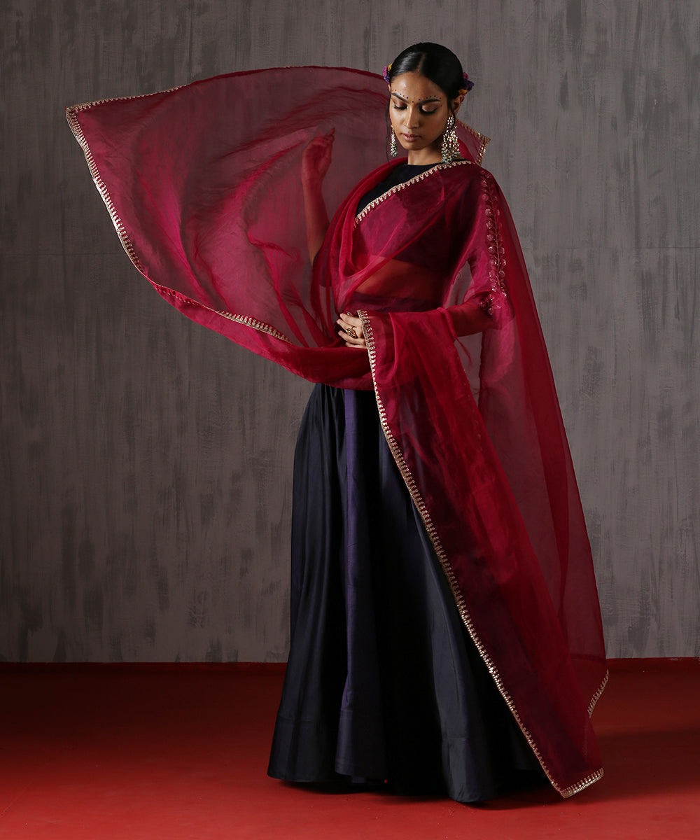 Light_Maroon_Hand_Embroidered_Organza_Dupatta_WeaverStory_02