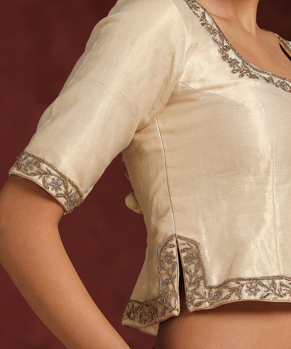 Offwhite_Tissue_Chanderi_Kurti_Style_Blouse_With_Zardozi_Hand_Embroidery_WeaverStory_04