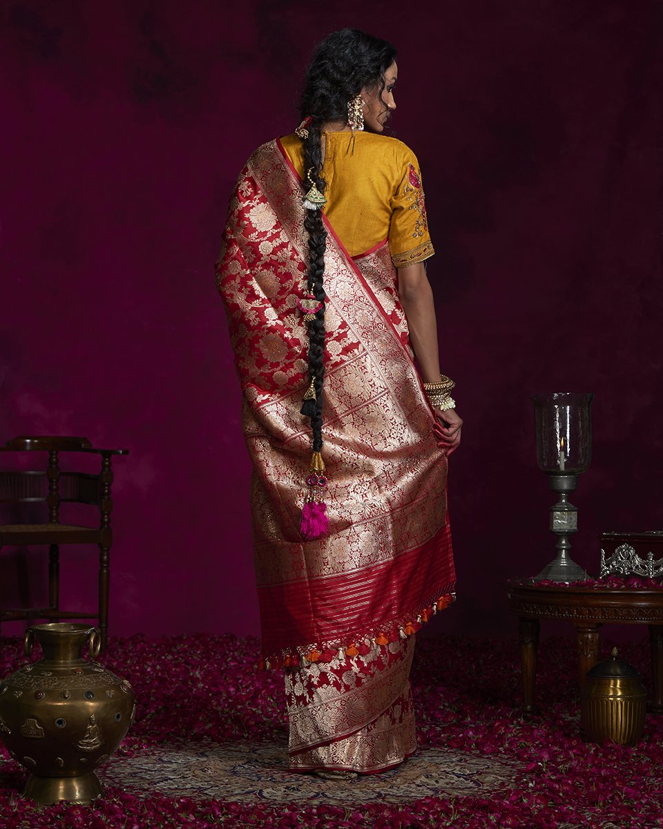 Maroon_Handloom_Kadhwa_Banarasi_Jangla_Saree_With_Mustard_Meenakari_WeaverStory_03