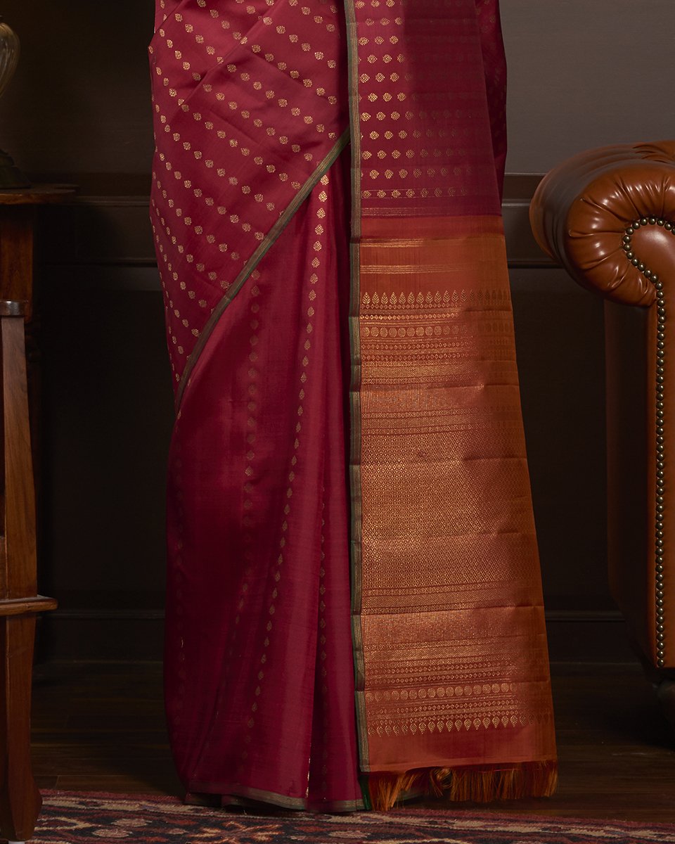 Maroon_Handloom_Kanjivaram_Pure_Silk_Saree_with_all_over_Zari_Booti_WeaverStory_04