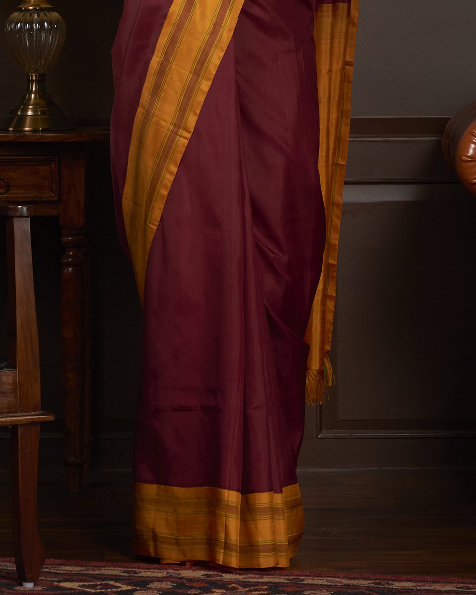 Maroon_Handloom_Kanjivaram_Silk_Saree_With_Yellow_Border_WeaverStory_04
