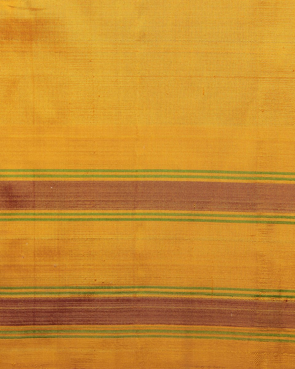 Maroon_Handloom_Kanjivaram_Silk_Saree_With_Yellow_Border_WeaverStory_05