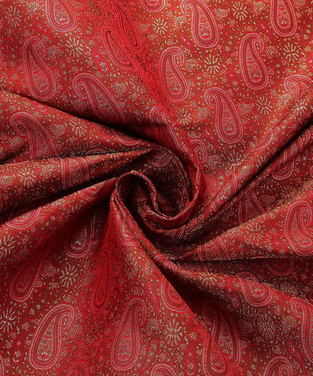 Maroon_Handloom_Pure_Katan_Silk_Zari_Brocade_Banarasi_Fabric_WeaverStory_05