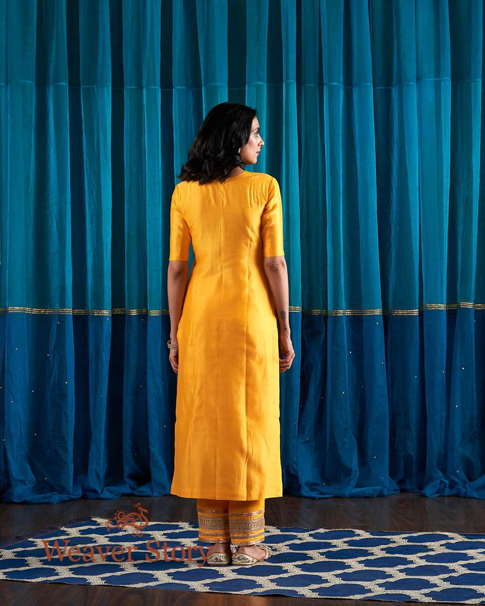 Mustard_Tagai_Tunic_with_Gotta_Farshi_Pants_WeaverStory_02
