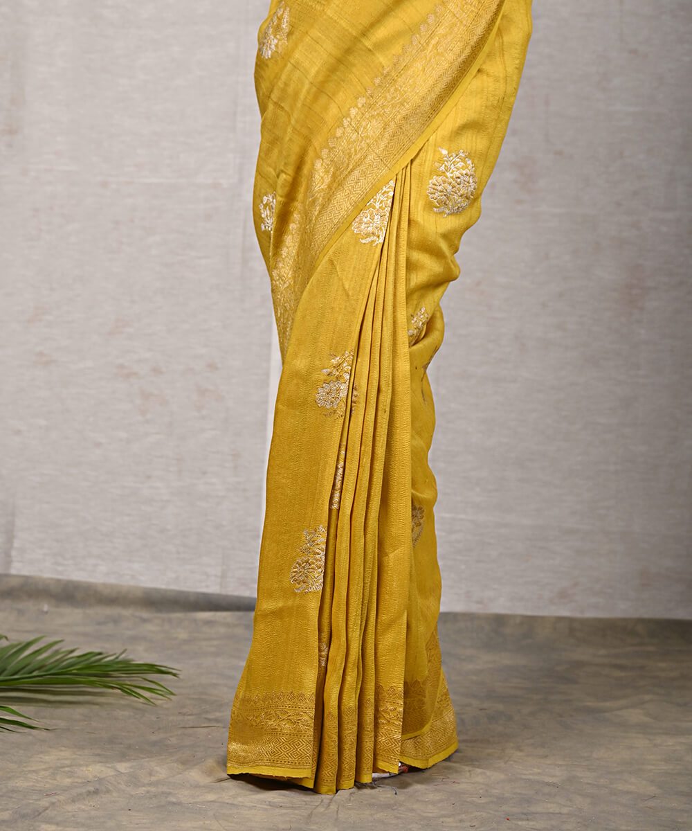 Mustard_Handloom_Pure_Tusser_Banarasi_Georgette_Saree_with_Kadhwa_Booti_WeaverStory_04