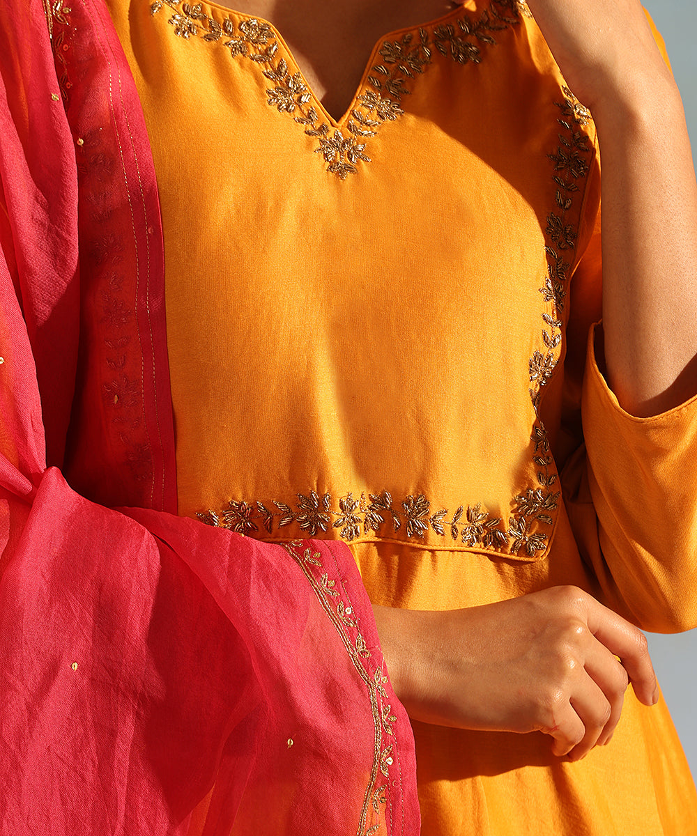 Yellow_Handloom_Chanderi_Silk_Kurta_With_Pants_And_Fuchsia_Pink_Embroidered_Dupatta_WeaverStory_06