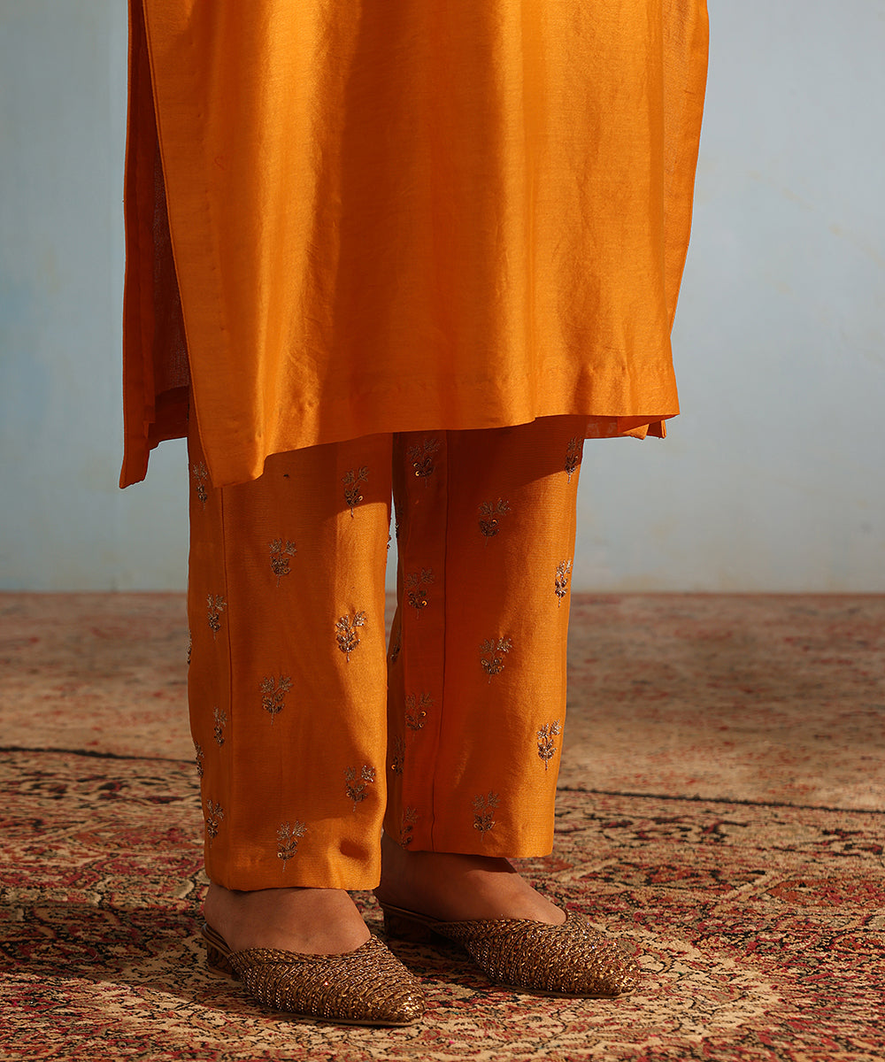 Yellow_Handloom_Chanderi_Silk_Kurta_With_Pants_And_Fuchsia_Pink_Embroidered_Dupatta_WeaverStory_07