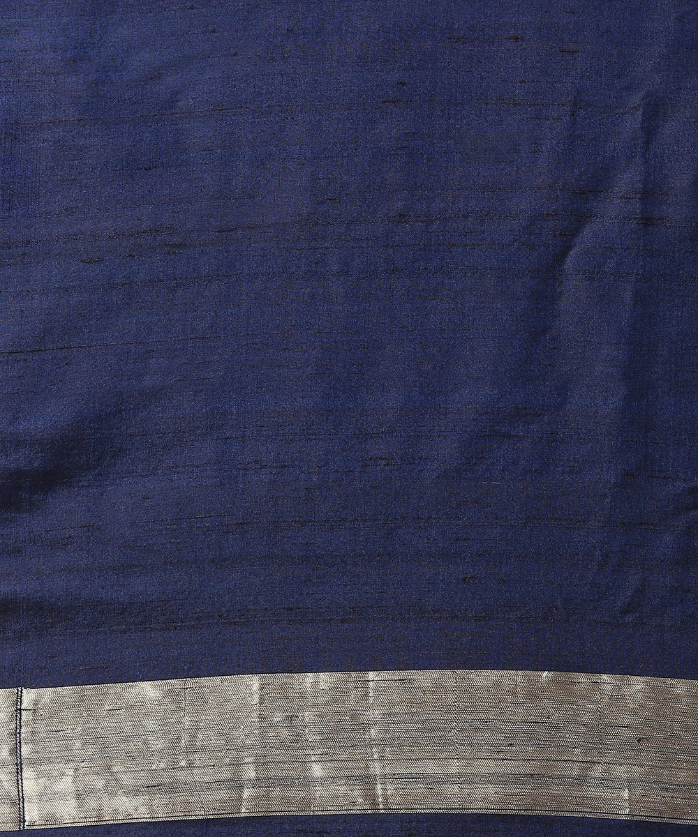 Navy_Blue_Handloom_Katan_Silk_Banarasi_Saree_with_Tusser_Jangla_and_Gold_Border_WeaverStory_05