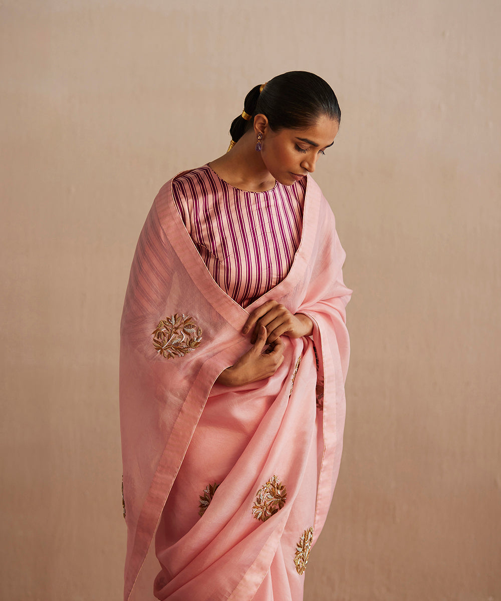 Blush_Pink_Handloom_Organza_Saree_With_Lotus_Motifs_And_Tissue_Stripes_WeaverStory_02