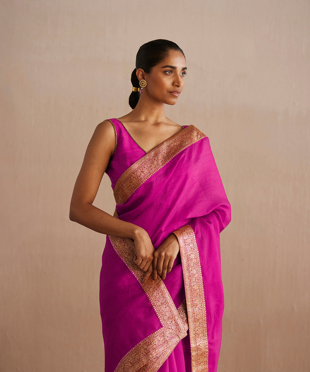 Handloom_Hot_Pink_Organza_Saree_With_Golden_Sanjab_Border_WeaverStory_02