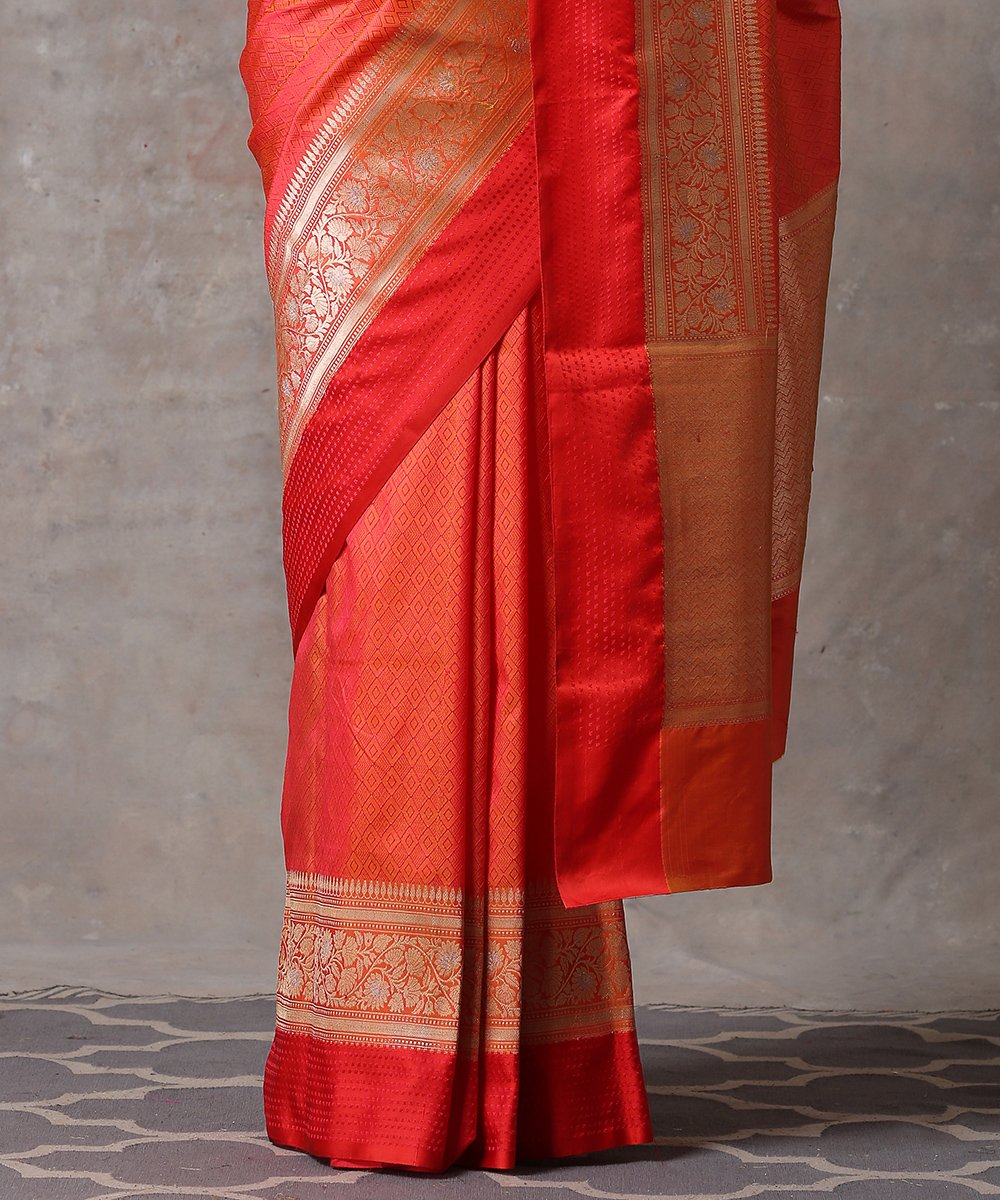 Orange_Handloom_Pure_Katan_Silk_Tanchoi_Banarasi_Saree_With_Red_Satin_Border_WeaverStory_04